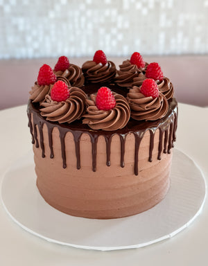 
            
                Load image into Gallery viewer, Chocolate Raspberry Cake
            
        