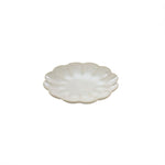 Scalloped appetizer plate - white