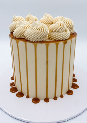 
            
                Load image into Gallery viewer, Salted Caramel Cake
            
        